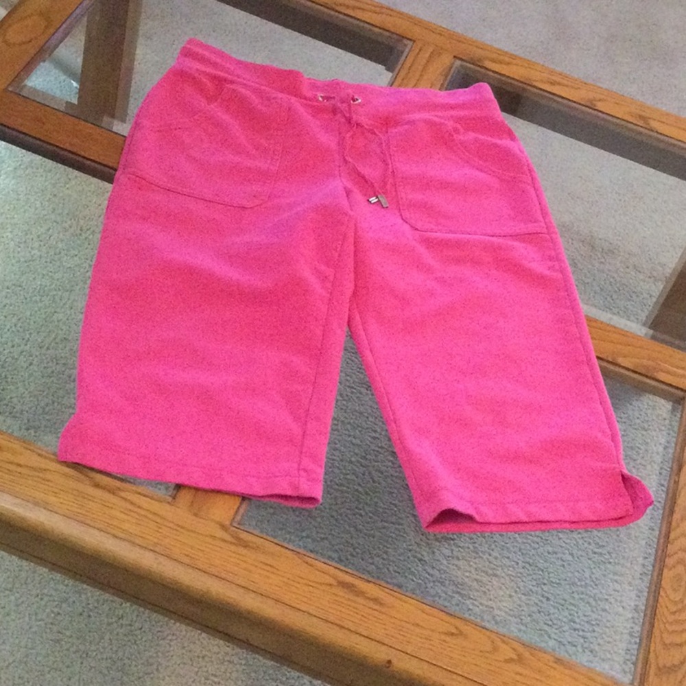 Danskin Now shorts - Picture 5 of 6